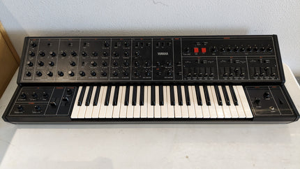 Yamaha - CS-30